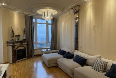 2 Camere zona Stefan cel Mare - 4