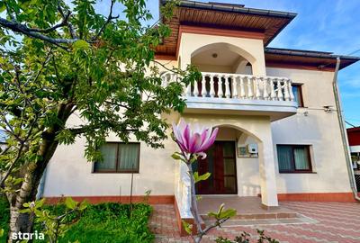 Casă cu 6 camere cu Teren 1382 Mp în Central - 5