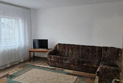 Apartament cu 3 camere decomandat în Traian - 7