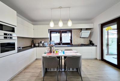 Vila  P+1+Pod, 5 dormitoare, teren 519 mp, mobilată și utilată - Bragadiru - 11