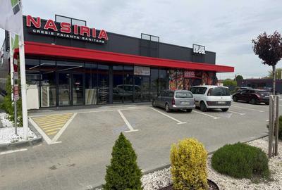 Spațiu comercial, de 122 mp, în Central - 8