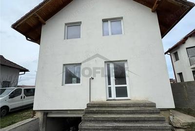 Casă cu Teren 319 Mp în Central - 9