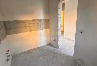 Casă cu 3 camere cu Teren 150 Mp în Central - 10