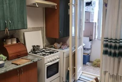 Apartament cu 3 camere decomandat, mobilat în Basarabia - 8