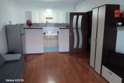 Apartament cu 3 camere decomandat în Florești - 5