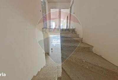 Casă cu 4 camere în Central - 7