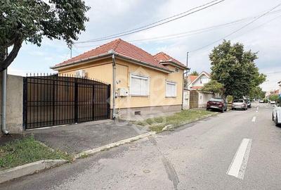 Casa in Iosia cu teren 839 mp - 1