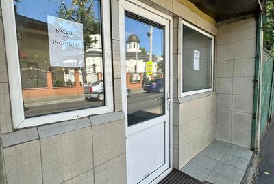 Spa?iu comercial stradal - 1