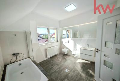 Casă individuală cu 4 camere cu Canalizare în Malu Mare - 3