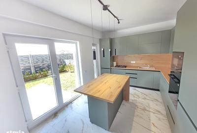 Casă cu 4 camere decomandat în Central - 15