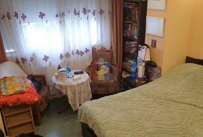 3 camere etaj 1, 2 balcoane, Mobilat si Utilat, decomandat, 3 camere etaj 1, 2 balcoane, Mobilat si Utilat, decomandat, - 8