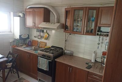 Apartament 2 camere renovat vedere la soare Apartament 2 camere renovat vedere la soare - 2