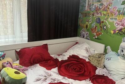 Apartament cu 3 camere decomandat în Ostroveni - 1