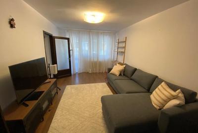 Apartament cu 2 camere semidecomandat, mobilat în Tineretului