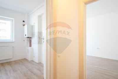 Apartament cu 2 camere semidecomandat în Rulmentul - 7