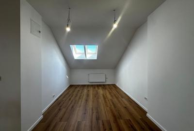 Apartament complet renovat cu scara interioara - 28