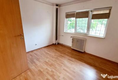 Apartament cu 3 camere decomandat în Micălaca - 10