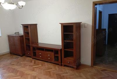 Apartament cu 3 camere decomandat în Central - 6