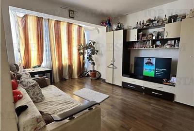 Apartament cu 3 camere nedecomandat, mobilat în Prelungirea Ghencea - 10