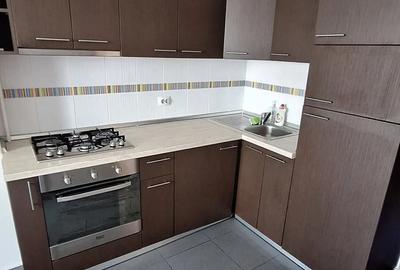 Apartament cu 2 camere decomandat în Vitan