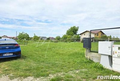 Teren intravilan in zona rezidentiala, la 1 km de A0 si A1 - 3