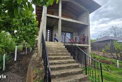Casă cu 4 camere în Breazu - 7