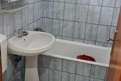 Apartament cu 1 camera decomandat, etaj 3/4, zona Frumoasa - 4