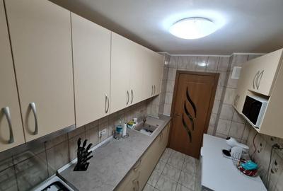 Vanzare apartament 3 camere Lacul Tei - 3