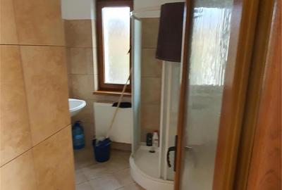 Casă cu 4 camere cu Teren 1000 Mp în Tâncăbești - 5