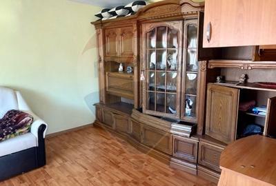 Casa / Vila cu 6 camere de vanzare - 4