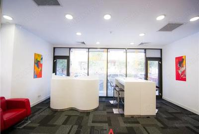 Spațiu comercial, în Universitate - 8