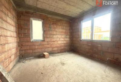 Casa individuala la rosu, 5 camere, teren 508 mp, in Giarmata - 2