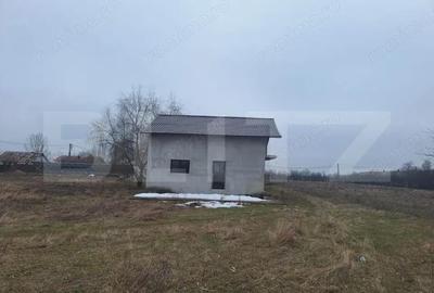 Casă cu Teren 400 Mp în Lazuri - 4