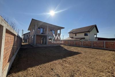 Casă individuală cu 5 camere cu Canalizare în Cristian - 9