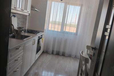 Inchiriez apartament cu 3 camere - 4