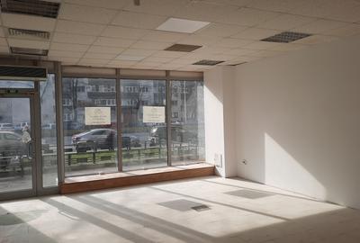 Spațiu comercial, de 53.5 mp, în Militari - 3