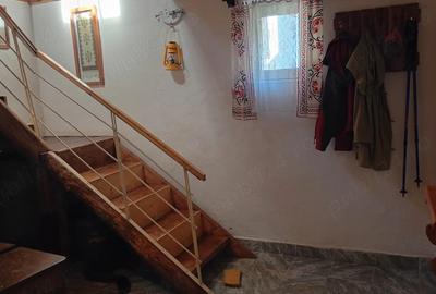 Casă cu 3 camere cu Teren 200 Mp în Câmpu lui Neag - 1