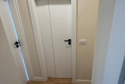 Apartament cu 3 camere, mobilat în Central