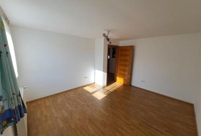 Casa cu 4 camere,105 mp, situata in cartierul Europa! - 9