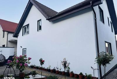 Casă cu 5 camere cu Teren 300 Mp în Codlea - 1