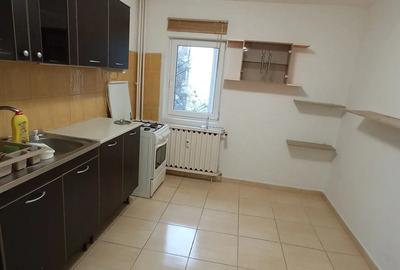 Aviatiei, apartament 3 camere, nemobilat, direct proprietar - 4