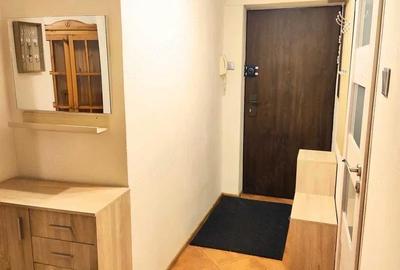 Apartament cu 2 camere decomandat în Soarelui