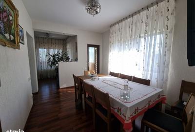 Casă cu 5 camere cu Canalizare în Brănești - 5