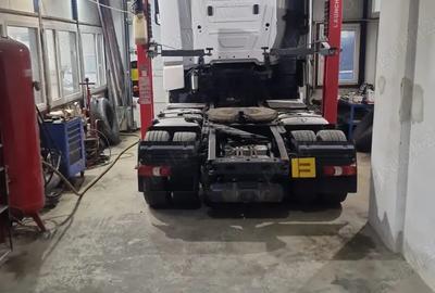 De inchiriat spa?iu industrial service auto Prelungirea ?os. Giurgiului - 3