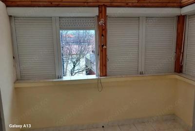 BRASADAS vinde casa 2 cam cu etaj 6 ari zona Bercu Rosu. - 20