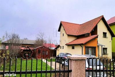 Casă cu 5 camere cu Teren 560 Mp în Sânmihaiu Român - 4
