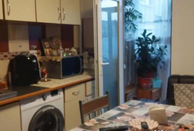 Apartament cu 2 camere decomandat în Poarta 6 - 5