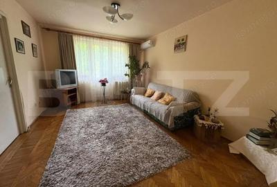 Apartament cu 4 camere decomandat în Central - 2