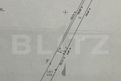 Teren de 2023 mp, în Central