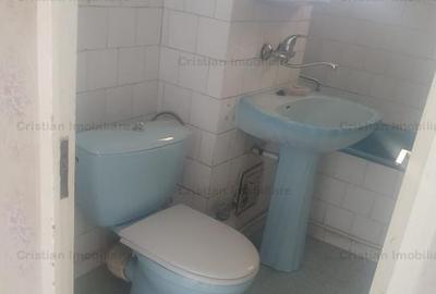 Apartament cu 3 camere decomandat în Barieră - 5